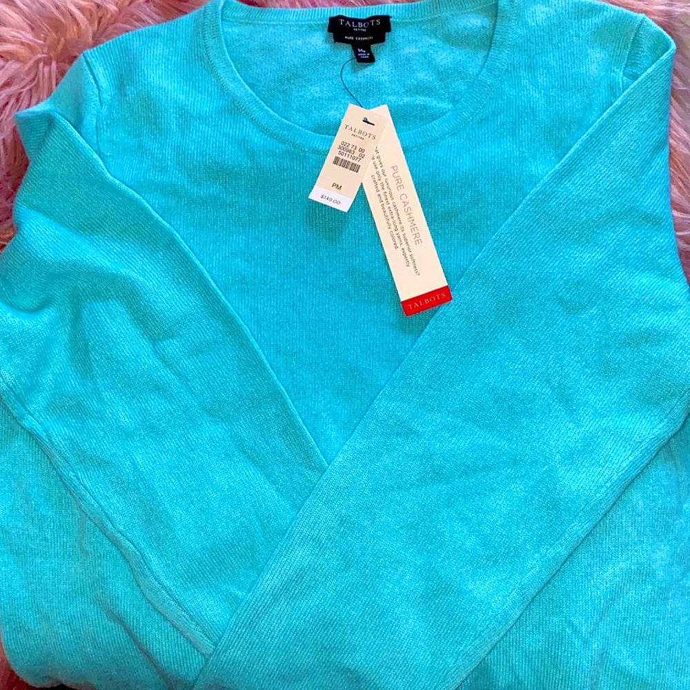 Cashmere sweater